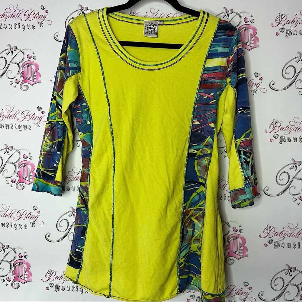 Parsley & sage Vibrant Yellow and Blue swirl pattern boho shirt Top